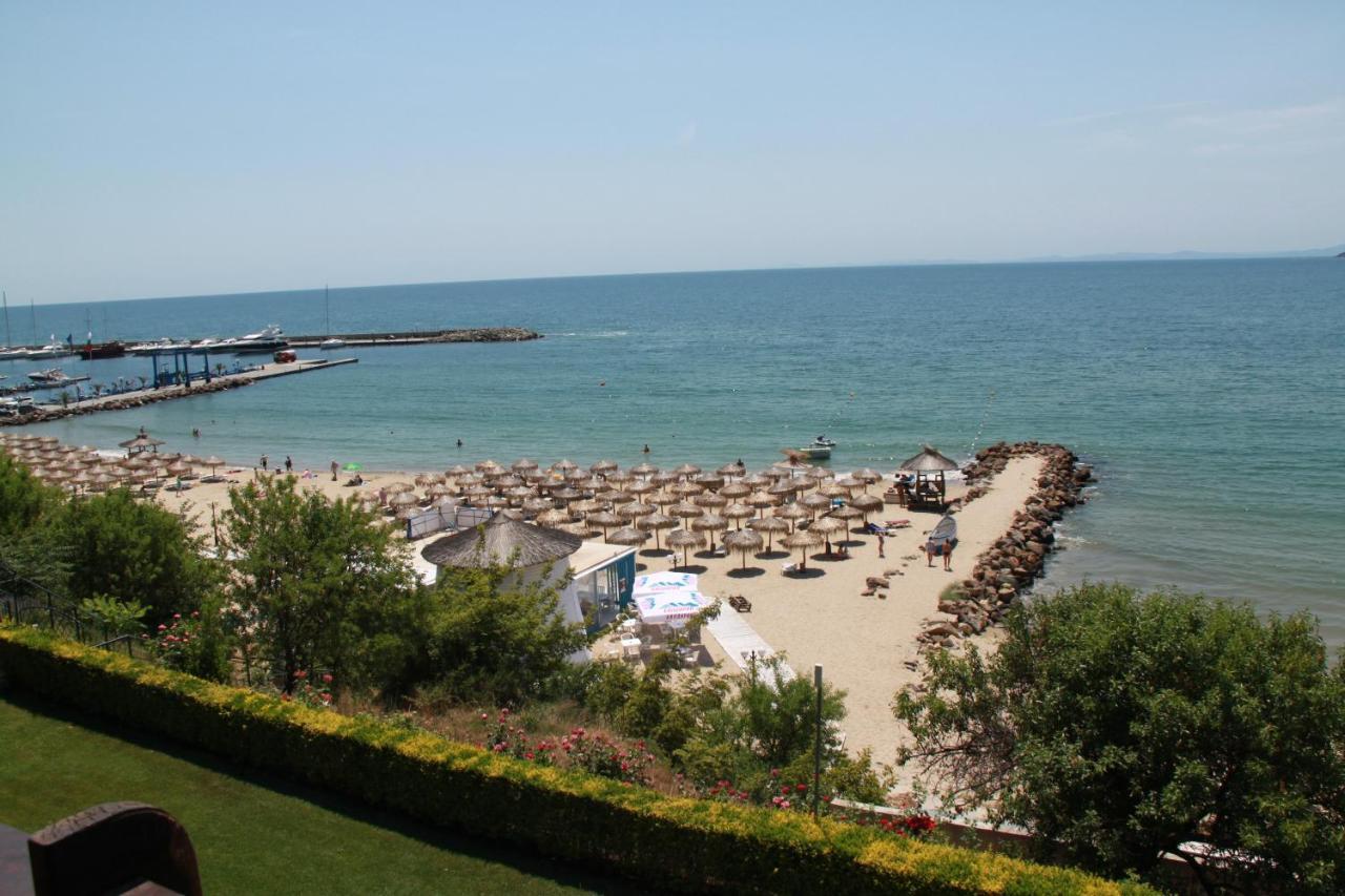 Bademite Apartments Święty Włas Zewnętrze zdjęcie
