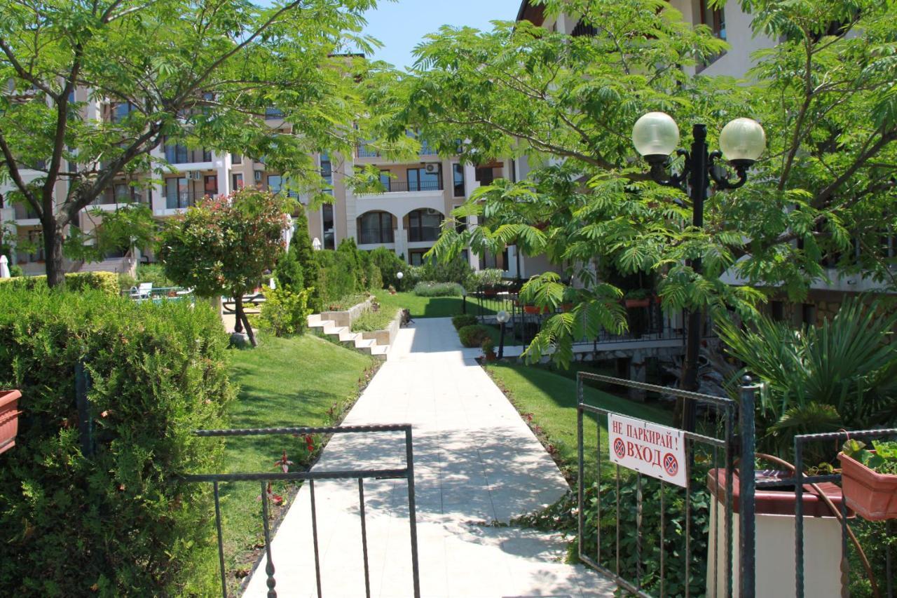 Bademite Apartments Święty Włas Zewnętrze zdjęcie