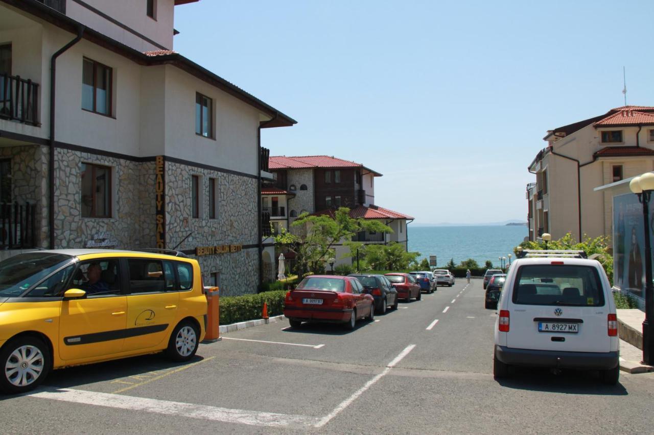 Bademite Apartments Święty Włas Zewnętrze zdjęcie