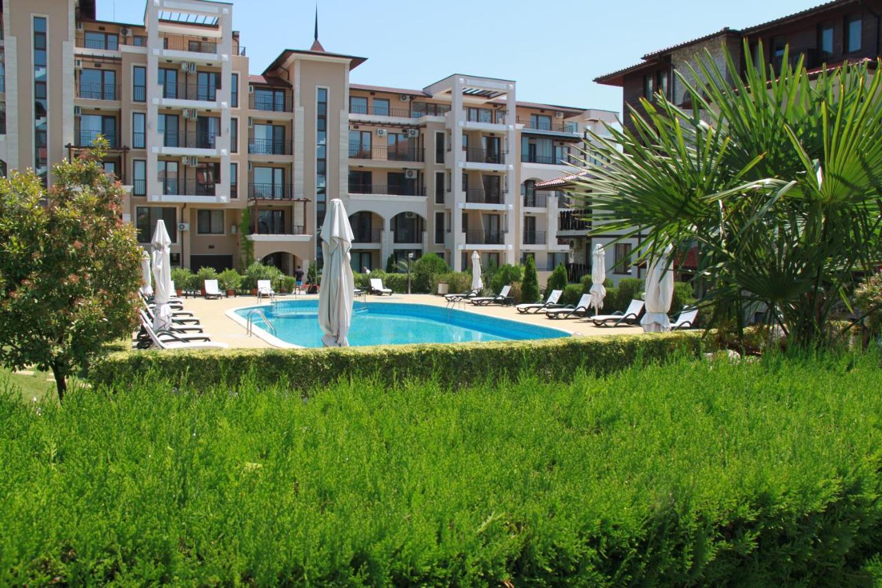 Bademite Apartments Święty Włas Zewnętrze zdjęcie
