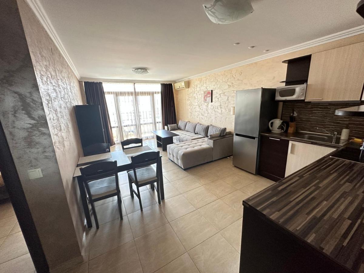 Bademite Apartments Święty Włas Zewnętrze zdjęcie