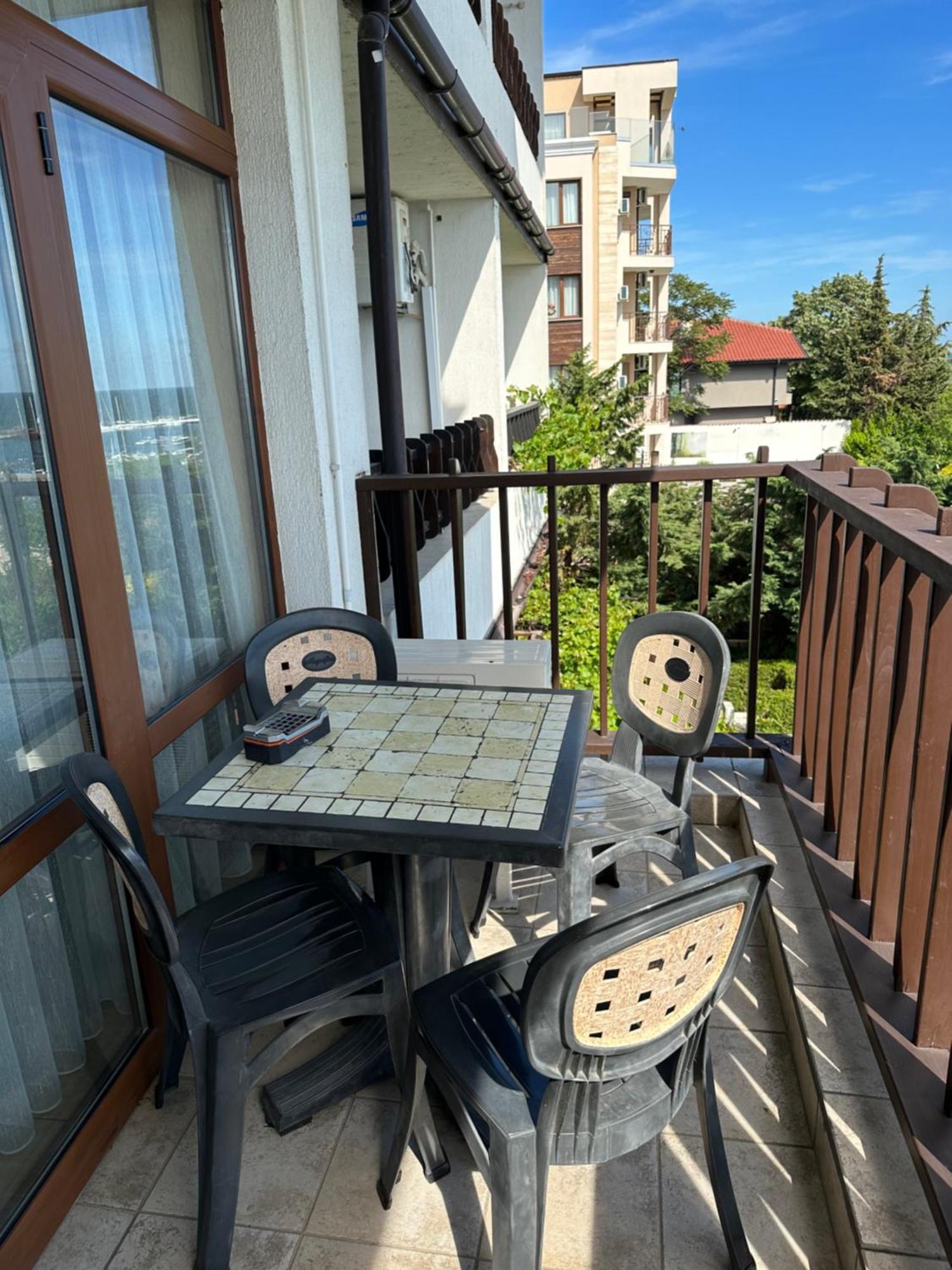 Bademite Apartments Święty Włas Zewnętrze zdjęcie