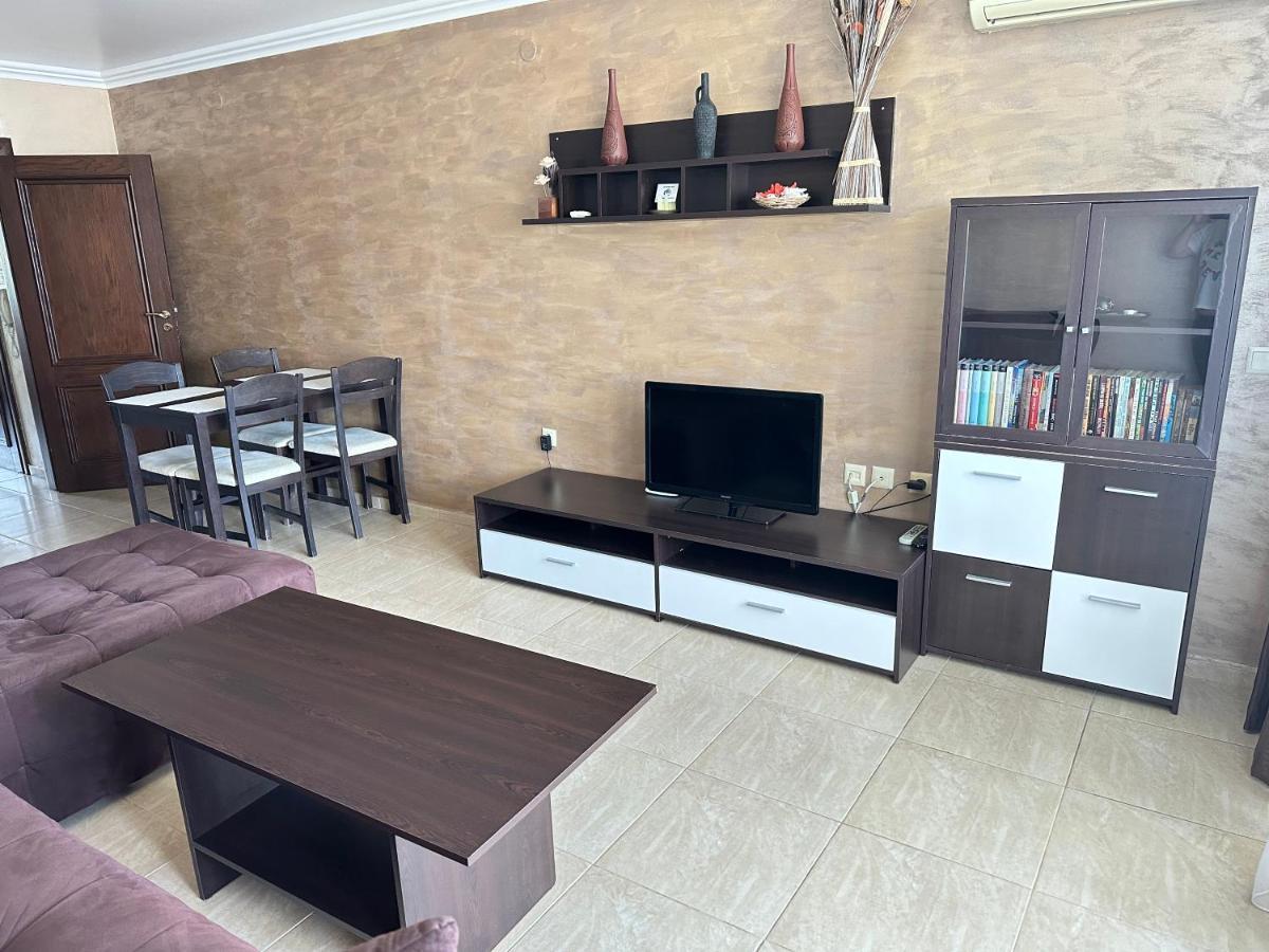 Bademite Apartments Święty Włas Zewnętrze zdjęcie