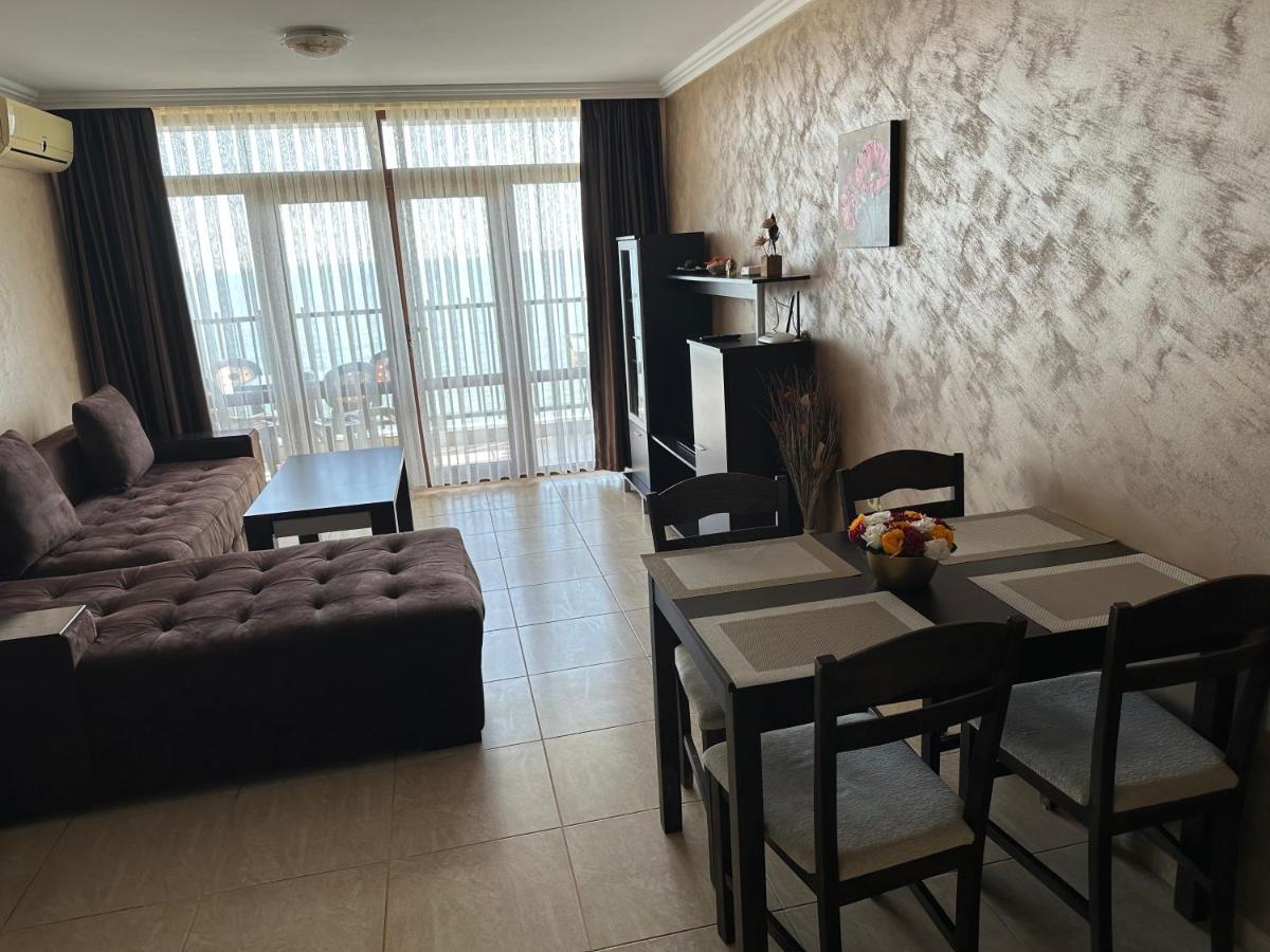 Bademite Apartments Święty Włas Zewnętrze zdjęcie
